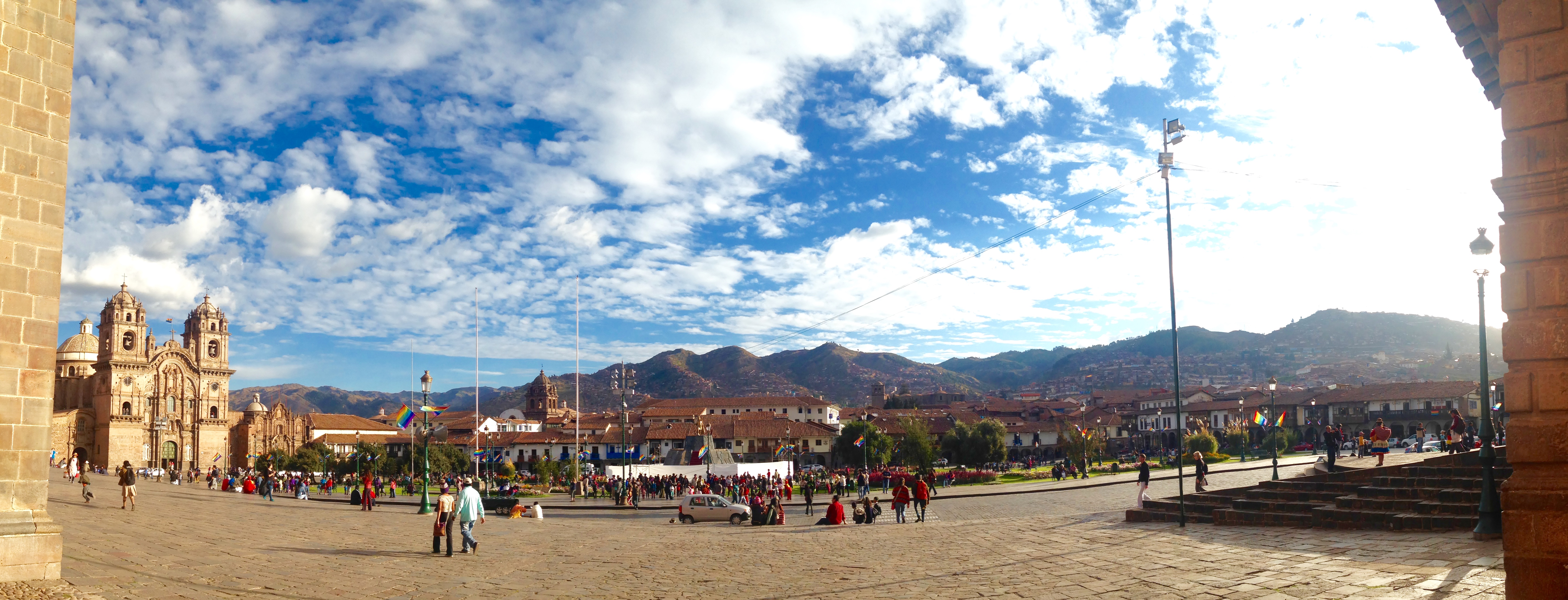 Plaza Armas Cuzco panorama